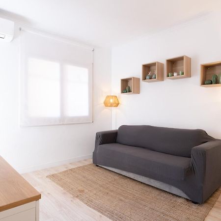 Apartamento Nuevo Con Encanto En Sagrada Familia Barcelona Exterior foto