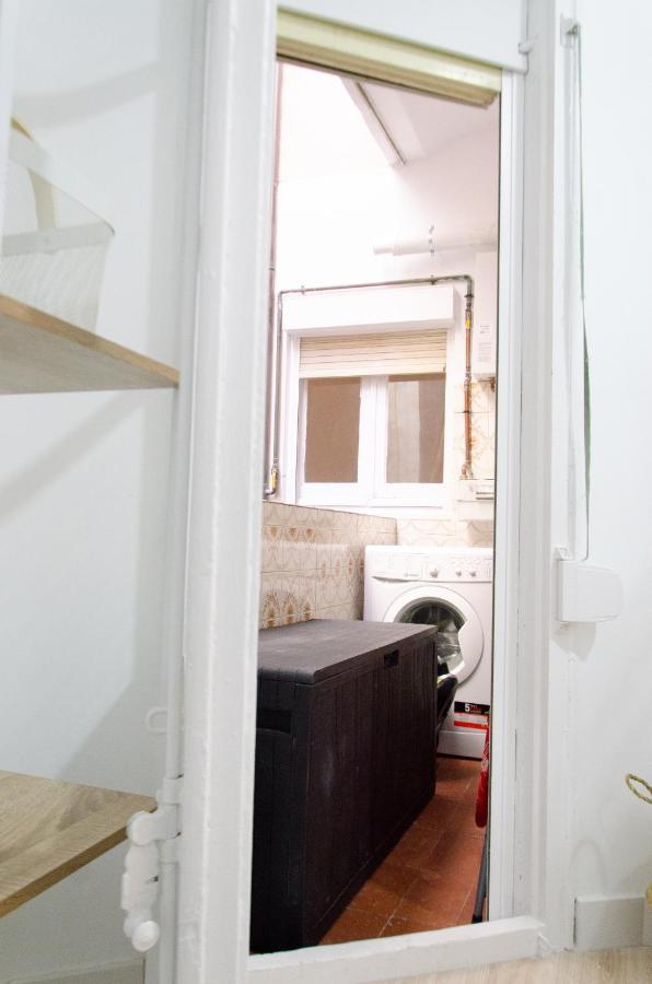 Apartamento Nuevo Con Encanto En Sagrada Familia Barcelona Exterior foto